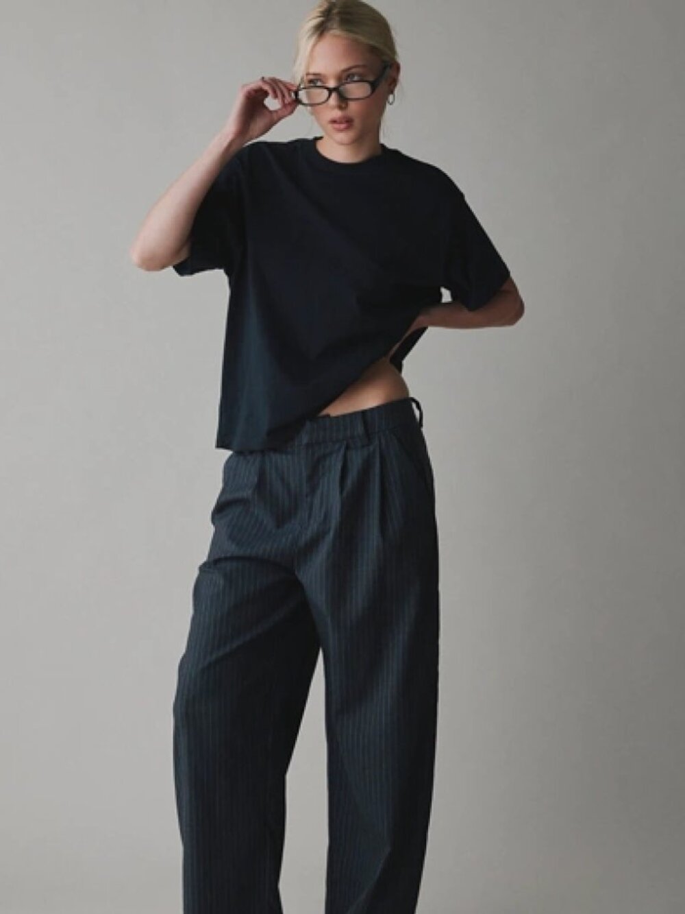 Urban Outfitters BDG Universal Boxy Tee black